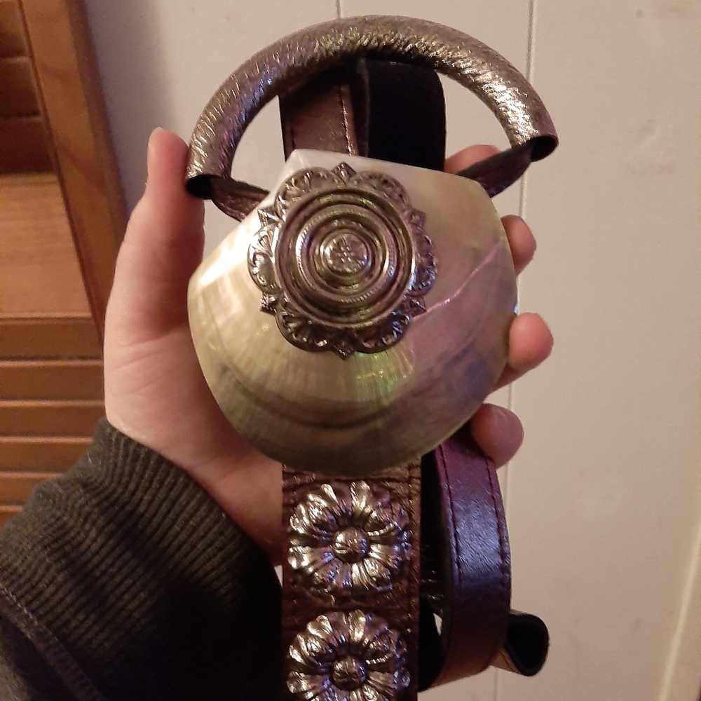 Belt - Picture 2 of 3